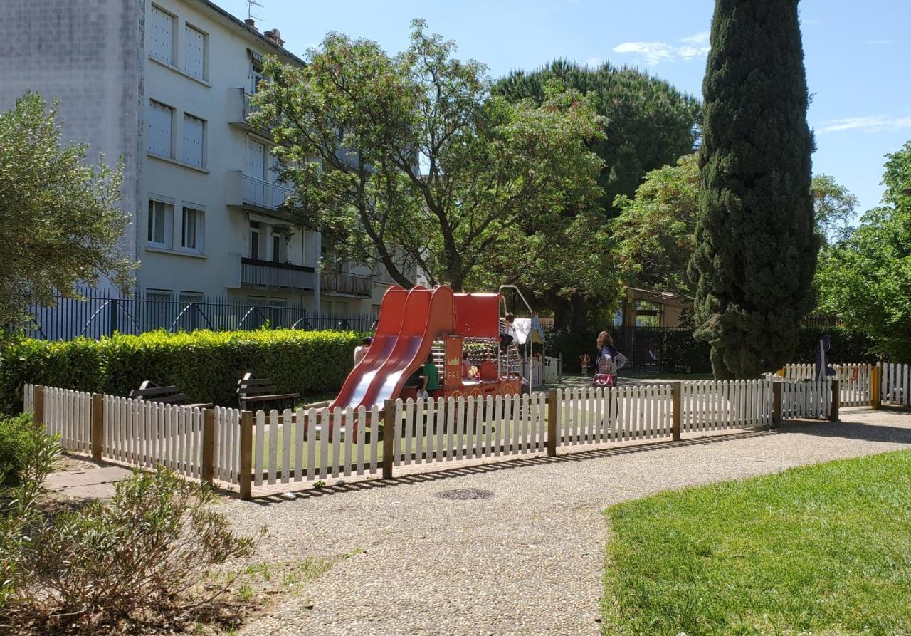 Le Grenier, Climatisation Terrasse Wi-Fi Netflix 15 Mn Coeur De Ville Béziers Buitenkant foto